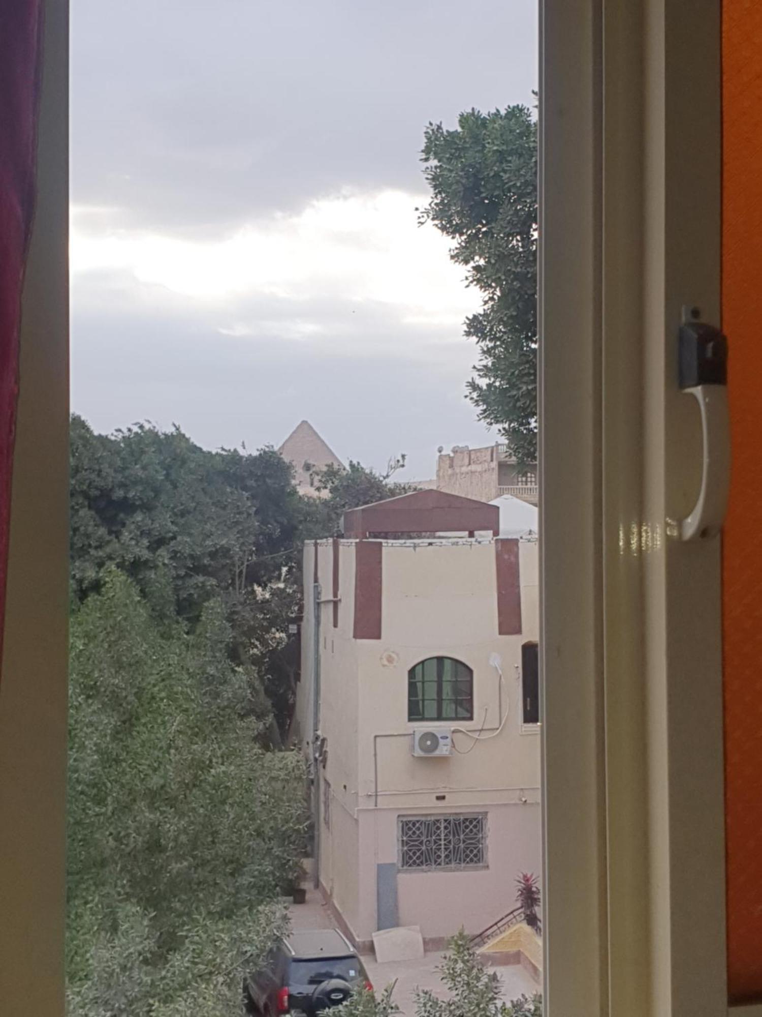 Andy Guest House Pyramids View Kafret el-Gabal Cameră foto